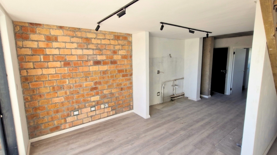 1 Bedroom Property for Sale in Table View Western Cape